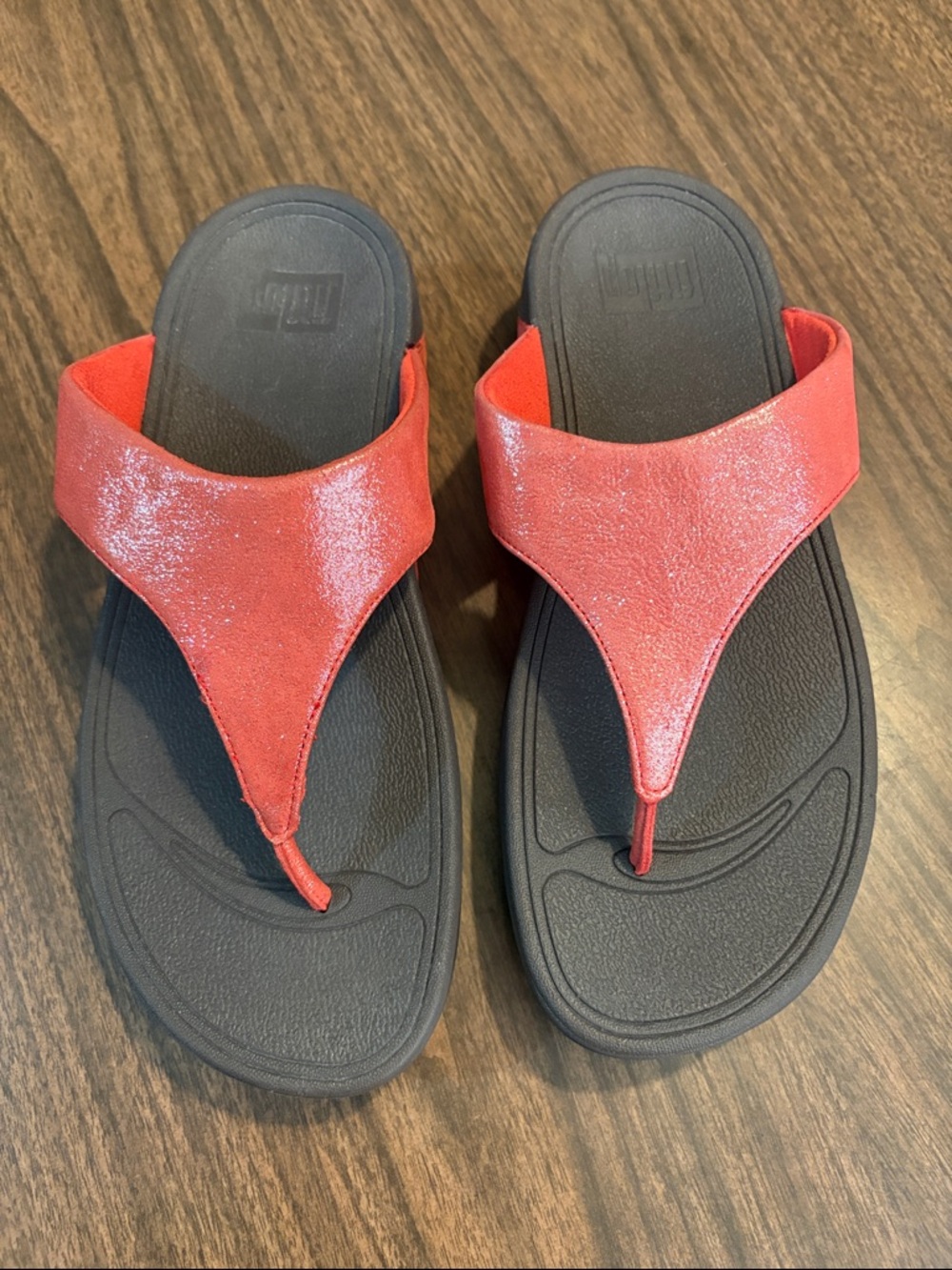 Fitflop Size 7 Lulu Shimmer Wobbleboard Pink Thong Sandals